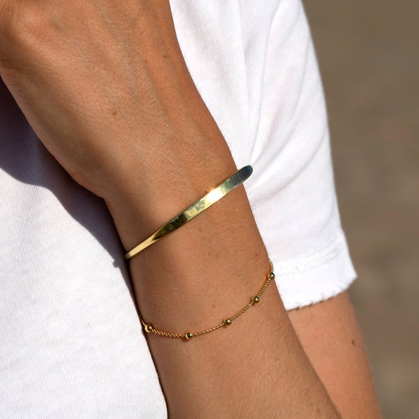 Dainty and minimalist bangle bracelet, Cuff bracelet, 18k gold plated 925 silver bracelet, Personalized gift, Personalised cuff bracelet