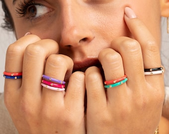 Bunter Emaille Bandring: 18k vergoldetes Sterling Silber, CZ Akzent