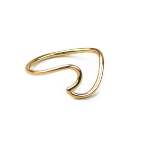 Gold wave ring, 18k gold wave ring, Sterling silver Wave ring, Dainty wave ring, Ocean ring, Stacking rings, Beach ring gold wave Gold