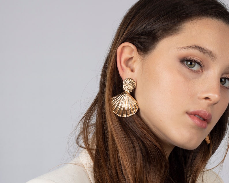 Golden shell earrings, Statement earrings, Fashion earrings, Statement jewelry, Silver-plating earrings, Shell jewelry image 7
