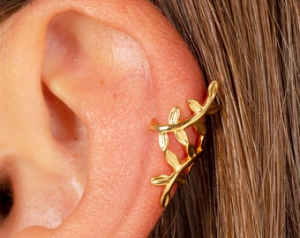 Ear cuff de hoja de oro, Ear cuff de hojas, Ear cuff delicado, Ear cuff no perforado, Cartílago de hojas - Chapado en oro de 18k - Plata de ley - Oro rosa