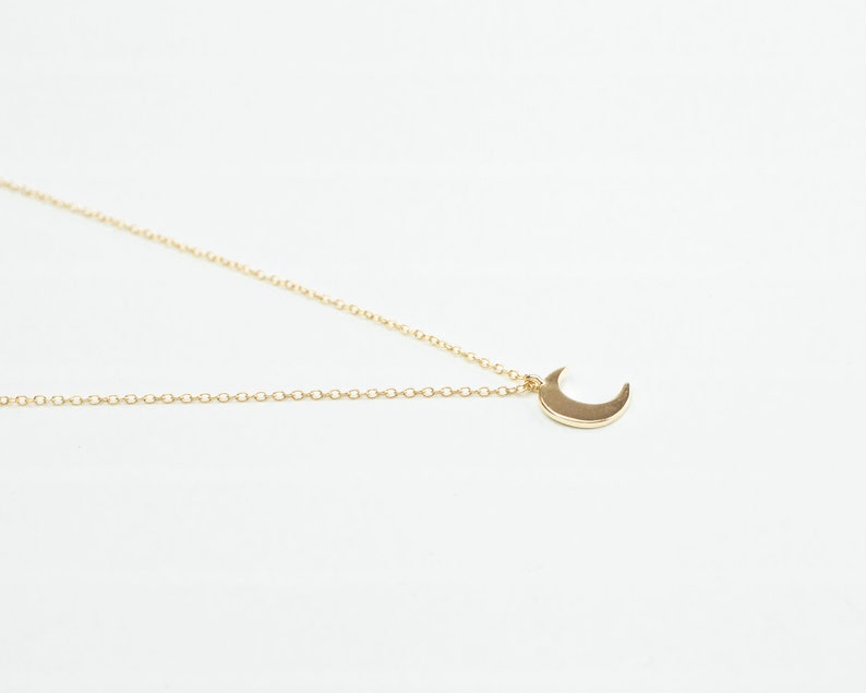 Moon 18k gold necklace, crescent moon necklace, Dainty moon necklace, Minimalist necklace, Delicate moon necklace, Simple moon necklace image 3