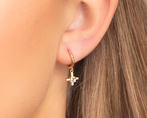 Orecchini A Cerchio Con Ciondolo Croce In Argento 925 E Zirconi Bianchi - Minimal Chic