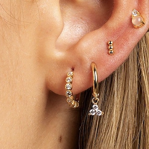 Huggie Hoop Bezel Earrings, small hoop earrings, gold milgrain hoop earrings, huggie hoop earrings, huggie hoops, tiny hoops