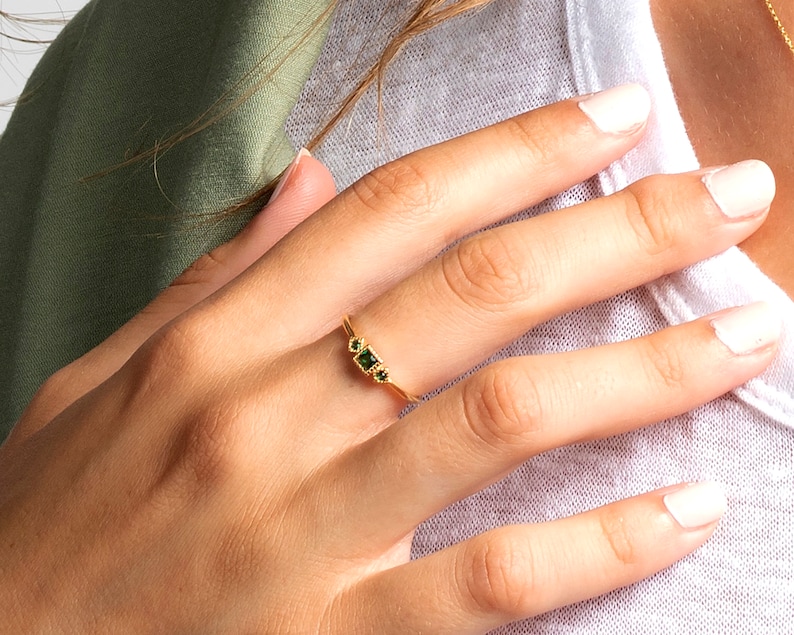 Emerald ring, Dainty ring, Gold ring, Silver ring, Gold emerald cz, Delicate ring, Minimalist ring, Promise ring, Engagement ring zdjęcie 10