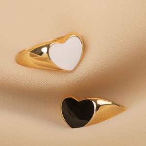 Anillo de sello de corazón de oro: Esmalte grueso en plata de ley 925