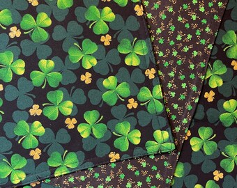 St Patrick's Day Shamrock Print Pattern Floor Mat