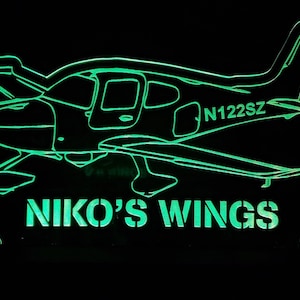 Cirrus SR22 LED light lamp/sign with customizable tail number and business name - Neon-like - Free shipping - Made in USA.