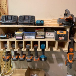 Cordless tool battery storage sales