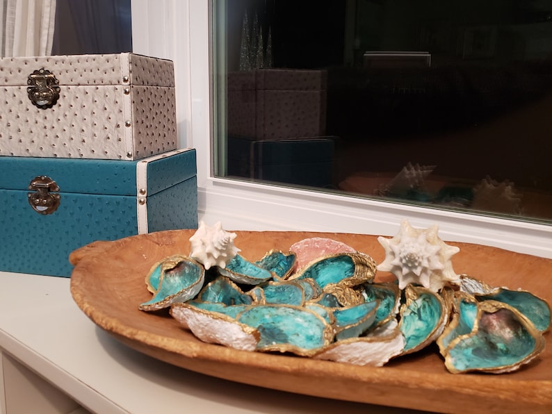 STUNNING Hand Painted Oyster Shells for Home Decor, Gifts, Weddings