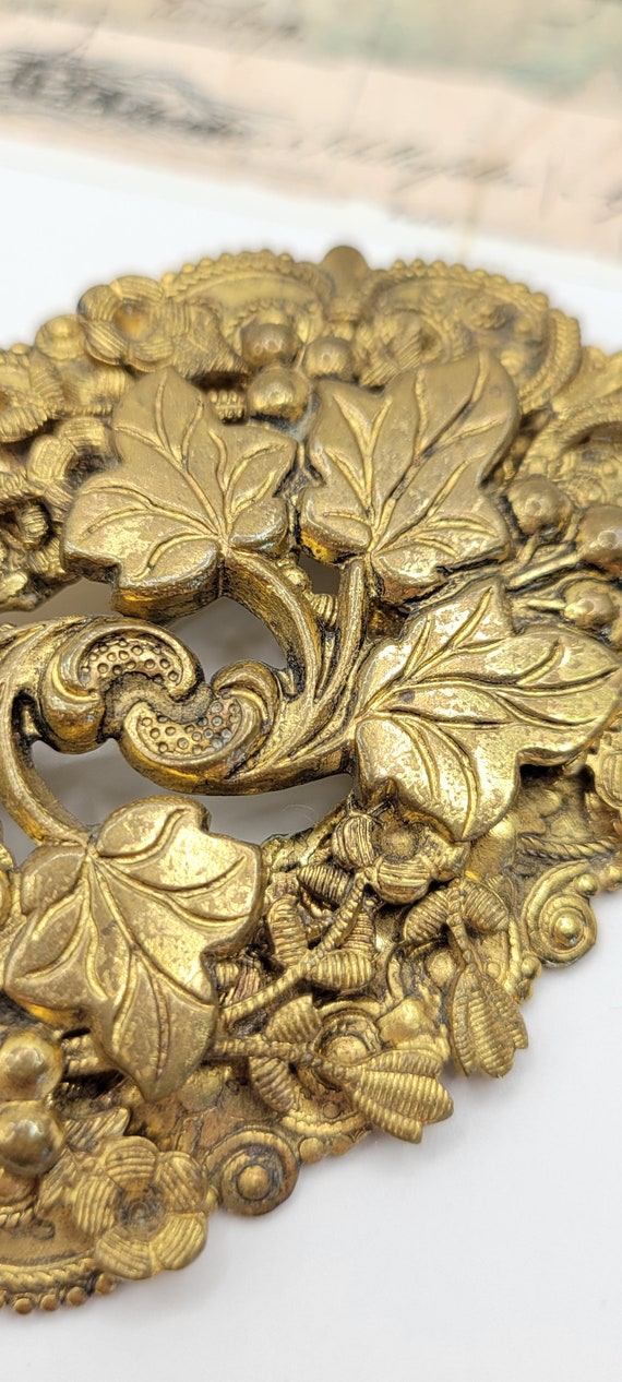 Beautiful Vintage Art Nouveau Style Gilt Brass Gr… - image 3