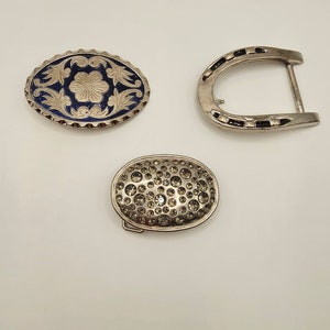 Lot of 3 Vintage Silvertone Belt Buckles/belt buckle/vintage accessories/vintage belt buckle/silvertone/rhinestones/floral/blue/buckle