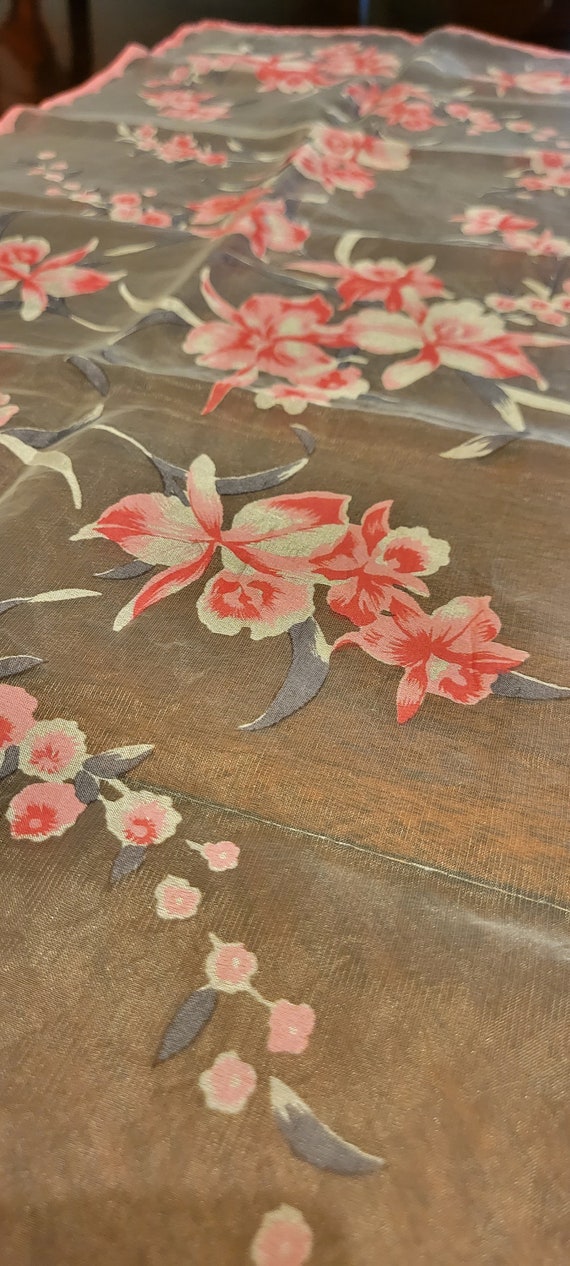 Beautiful Vintage Sheer Pink Floral Design Rectan… - image 3