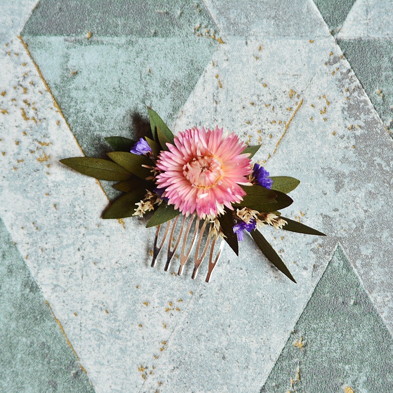 Natural hair comb blush dried flowers preserved eucalyptus rustic wedding headpiece bridal floral hair clip bridesmaid summer hairpiece