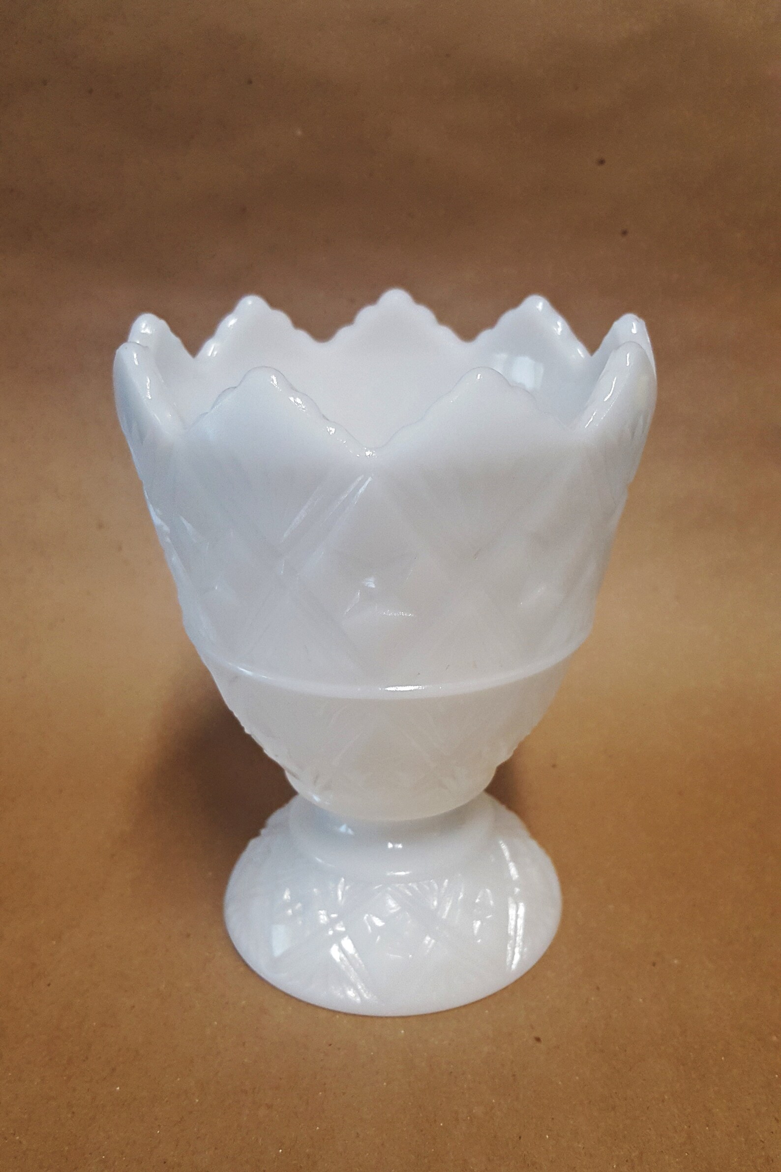 E.O. Brody Co. Star Cut Milk Glass Candy Dish M-J 21 2255 - Etsy UK