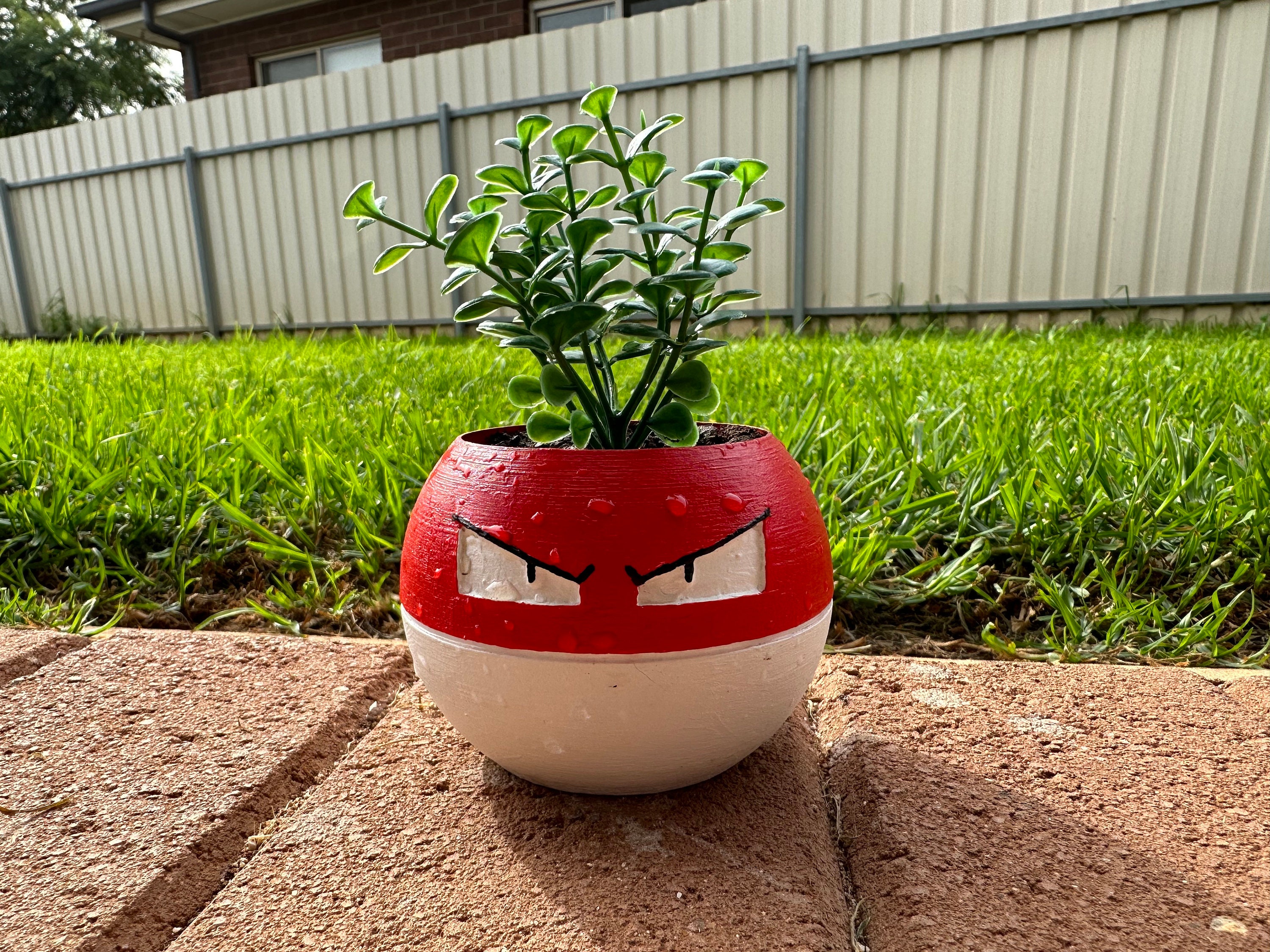 Voltorb Planter