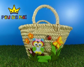 Esparto basket with owl, butterfly and orange flowers