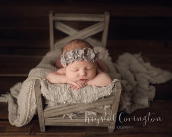 Farmhouse Bed - The Kiley Jade