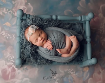 Newborn Daybed - "The Aliviah”