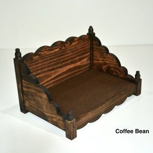 Scalloped Newborn Day Bed - ON SALE
