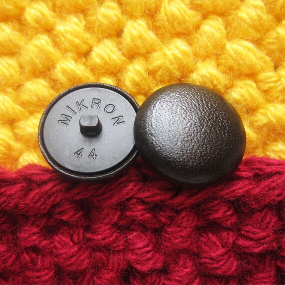 buy silver buttons