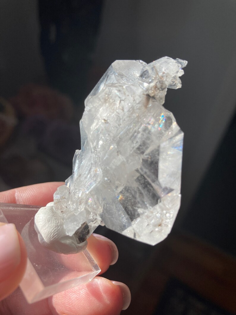 Faden Quartz Pakistan