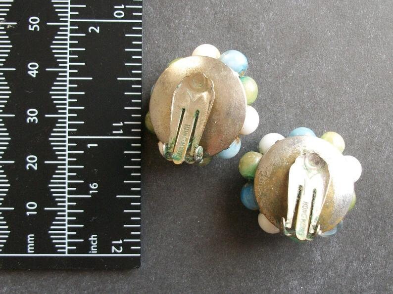 Shabby Jewelry Vintage Blue Green Cluster Earrings Beaded Hong Kong Earrings Clip On Earrings Silver Earrings Vintage Jewelry