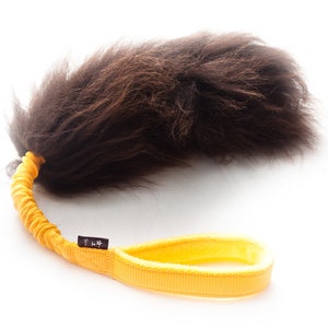 Sirius Sheepskin Bungee Tug Toy Toys for Dogs Dog Training Fur Toy Natural Fur Colorful Toy Bungee Handle Flexible Handle image 7