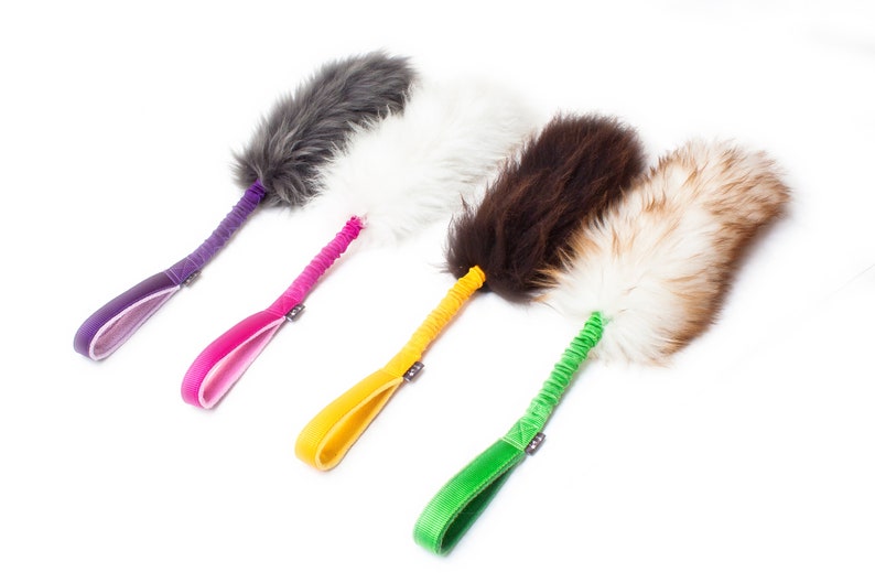 Sirius Sheepskin Bungee Tug Toy Toys for Dogs Dog Training Fur Toy Natural Fur Colorful Toy Bungee Handle Flexible Handle image 3