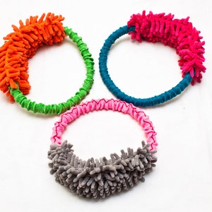 Mop Ring Dog Tug Toy: Bungee Handle, Colorful Training Toy