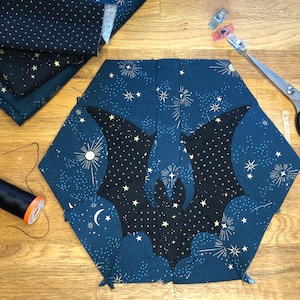 EPP Halloween Bat - English Paper Piecing Pattern, Quilt Pattern
