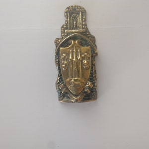 An rare old brass door knocker of Henry de Lacy Denrich. Registered design nomber. Made in England. Front Door accent. Lincoln. Home decor.