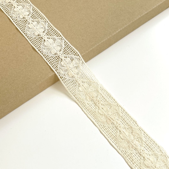 Natural Beige Cotton Cluny Lace Trim, 1 1/2" Width, Flower within Diamond Patterns - Selling per (1) Yard and (2) 3yds/Pack (LT43)
