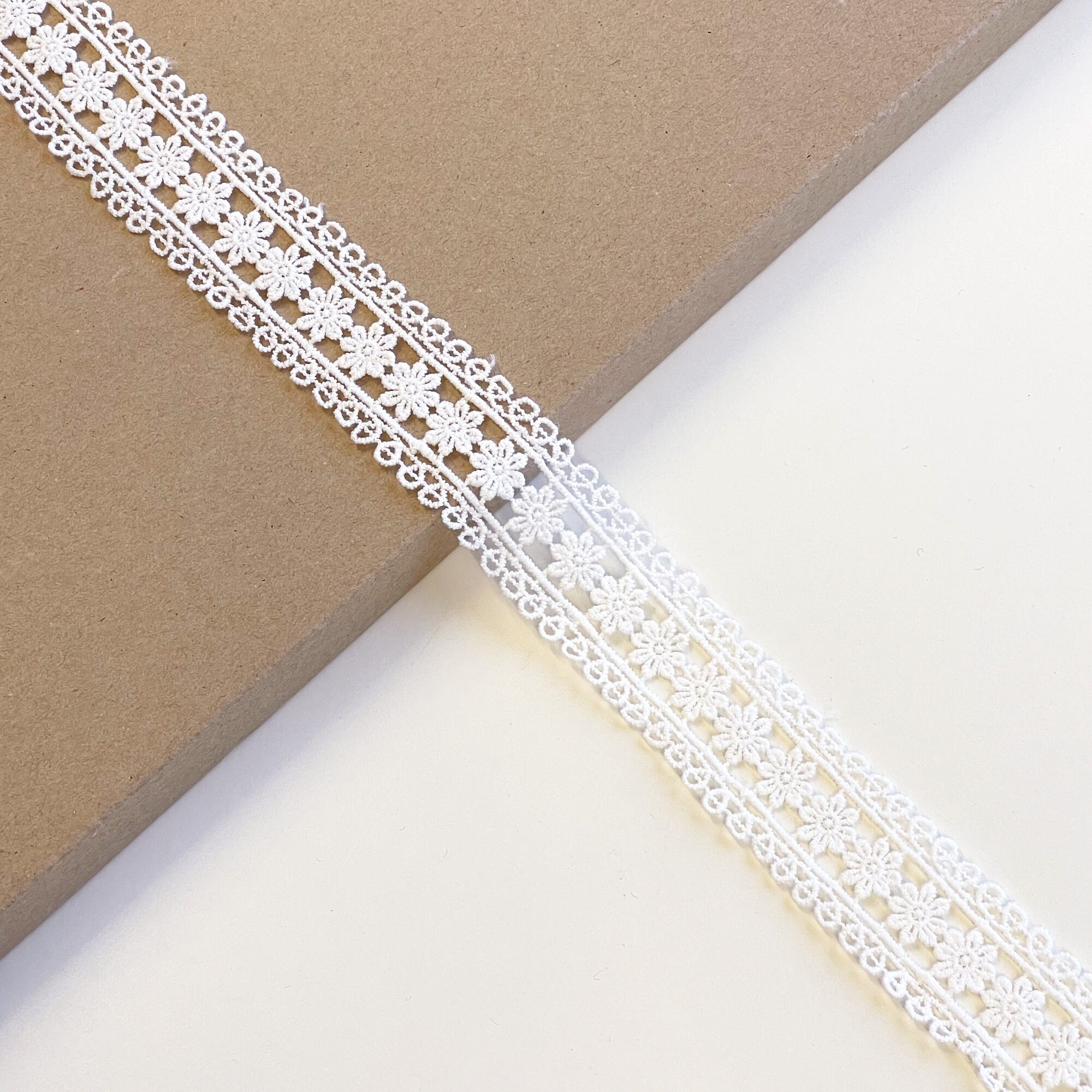 4 lace trim 2024 by the yard