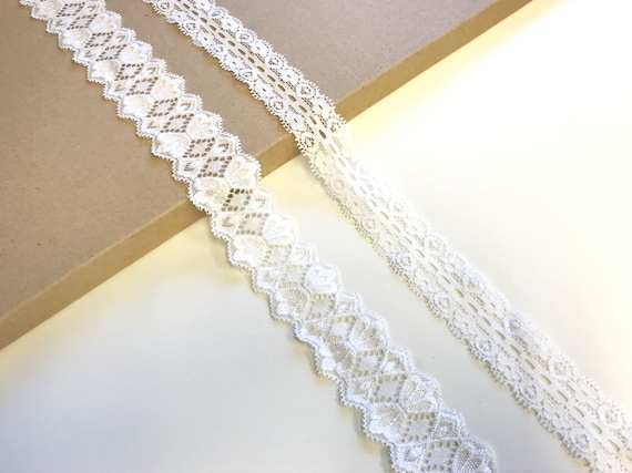Off White 2 types of stretch lace trim scalloped (LT7)