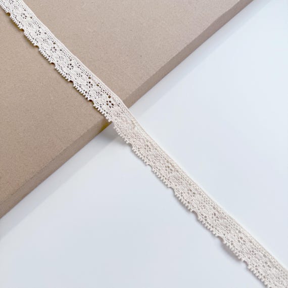 Natural Beige Cotton Edge Lace Trim, 13/16" Width (LT2-2) - Sold by Yard