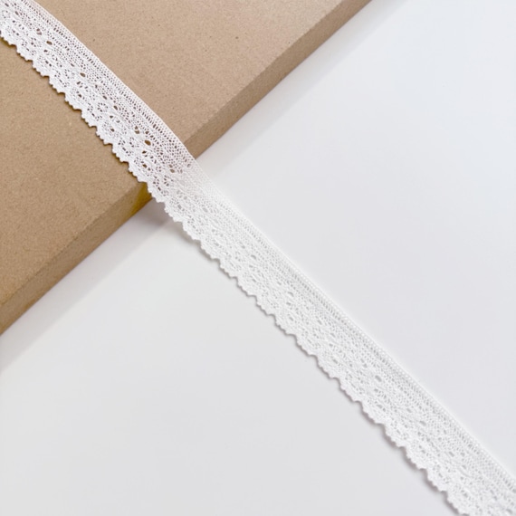 Off White Cotton Edge Lace Trim, 1" Width, Intricate Design (LT2-2) - Sold by Yard