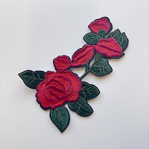 Red Rose Vine Embroidered Applique, Iron on Patch (PATCH 3)