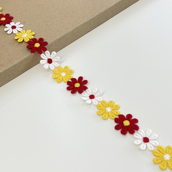 Multicolor Daisy Trim, 1" width (FT16)