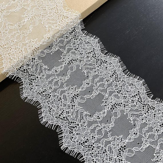 Off White Scallop Floral Eyelash Lace Trim – 6 1/4" Width x 2 Yards Per Sample Piece (RM-LT2: ELC1149)