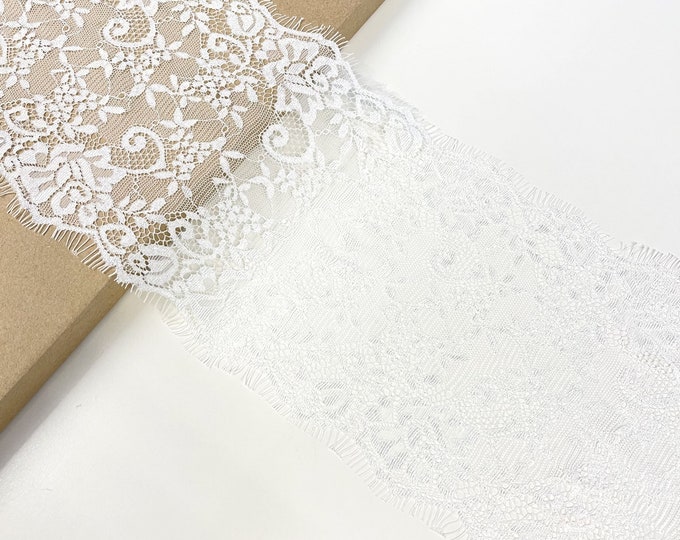 Selling per 3yd/piece: Off White Eyelash Lace Trim (LT18)