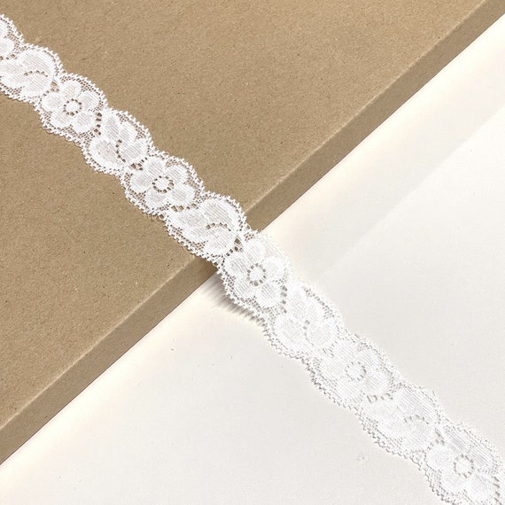 Off White 1" floral stretch lace trim scalloped (LT27)
