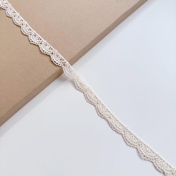 Natural Beige Cotton Edge Lace Trim, 6/8" Width, Intricate Design (LT2-2) - Sold by Yard