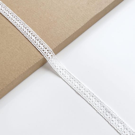 Off White Cotton Edge Lace Trim, 5/8" Width (LT2-2) - Sold by Yard