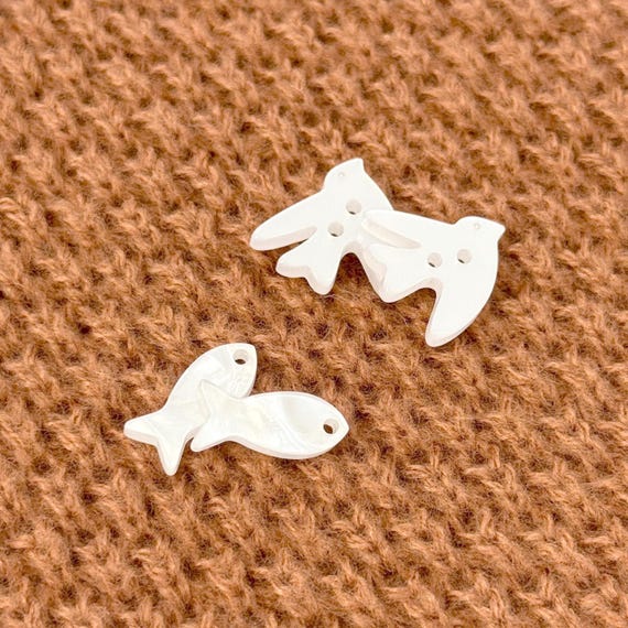White Wildlife Imitation Shell 2 Hole and 1 Hole Buttons, Two Styles, 24L/15mm (Button 1) - Selling per Piece
