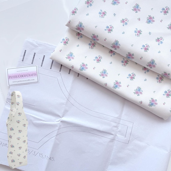 DIY Sewing Craft Kit – Make Your Own Wine Bottle Bag (Level 1 - Easy), Play Like Lego, Fabric Included