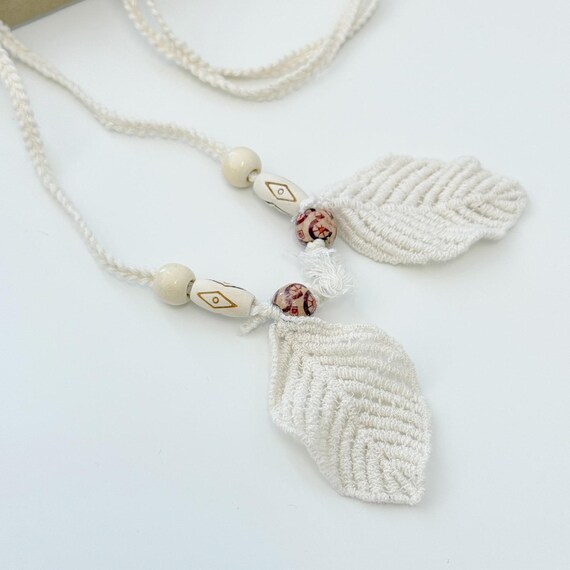 Natural Beige Beaded Leaf Cord Trim, Selling per Piece (FT7-1)