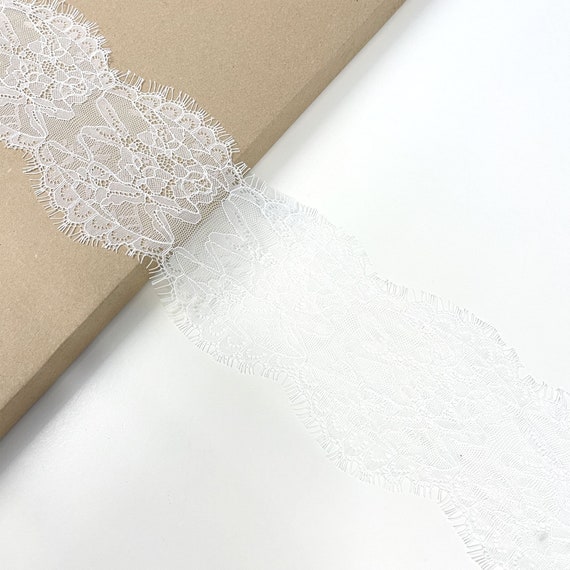 Selling per 3yd/piece: Off White Eyelash Lace Trim (LT18)