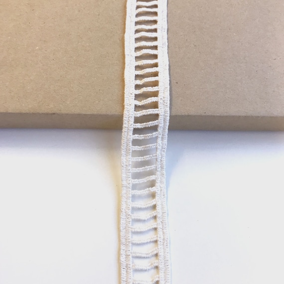 Natural Cotton Lace Trim 13/16