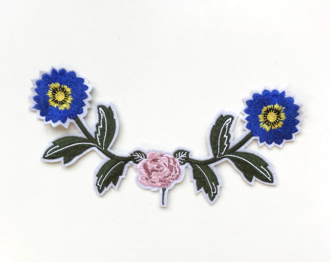 Blue Green floral Embroidered Applique Patch (LOC Patch 2)